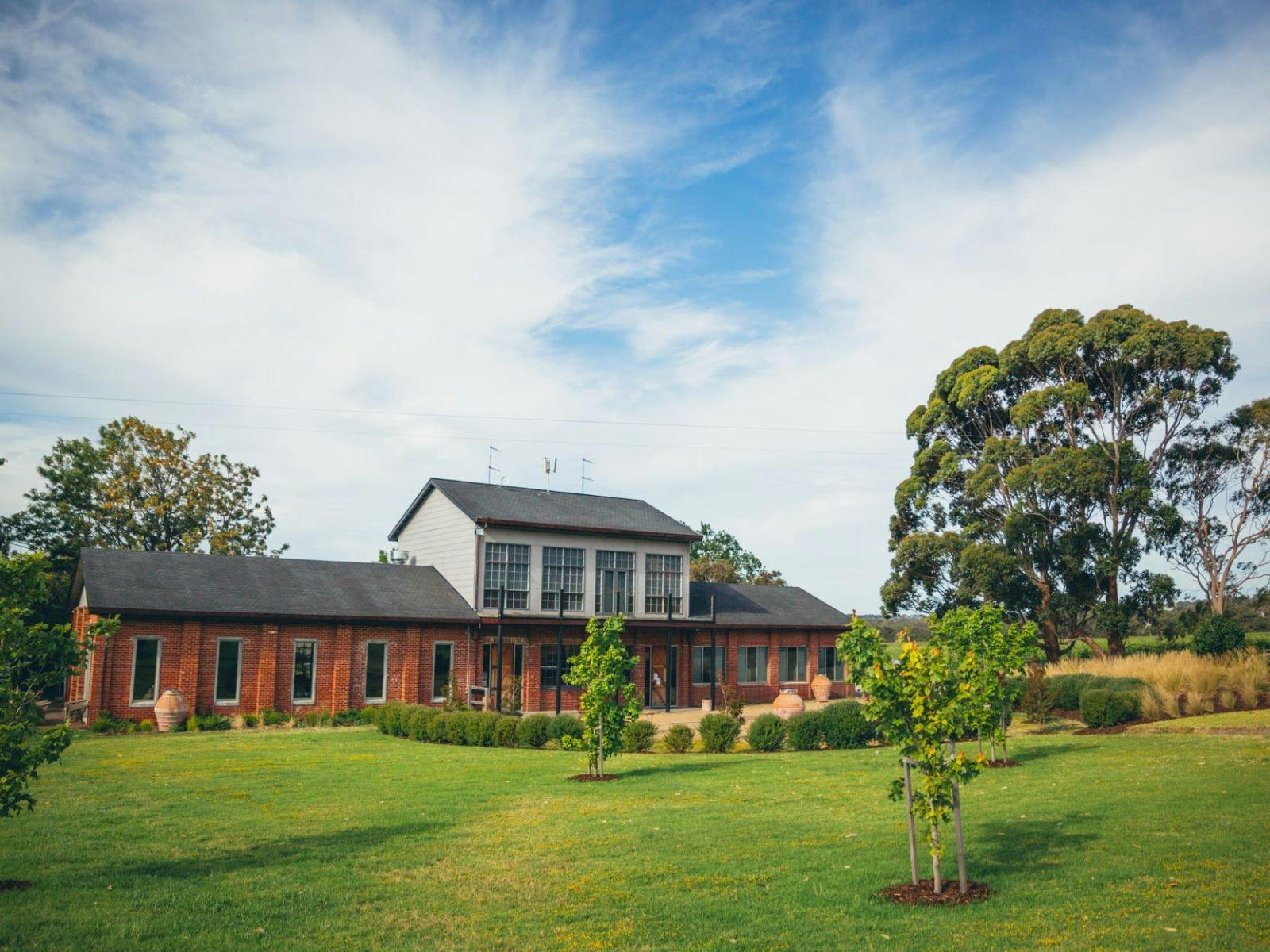 Tokar Estate Helicopter Tour from Melbourne