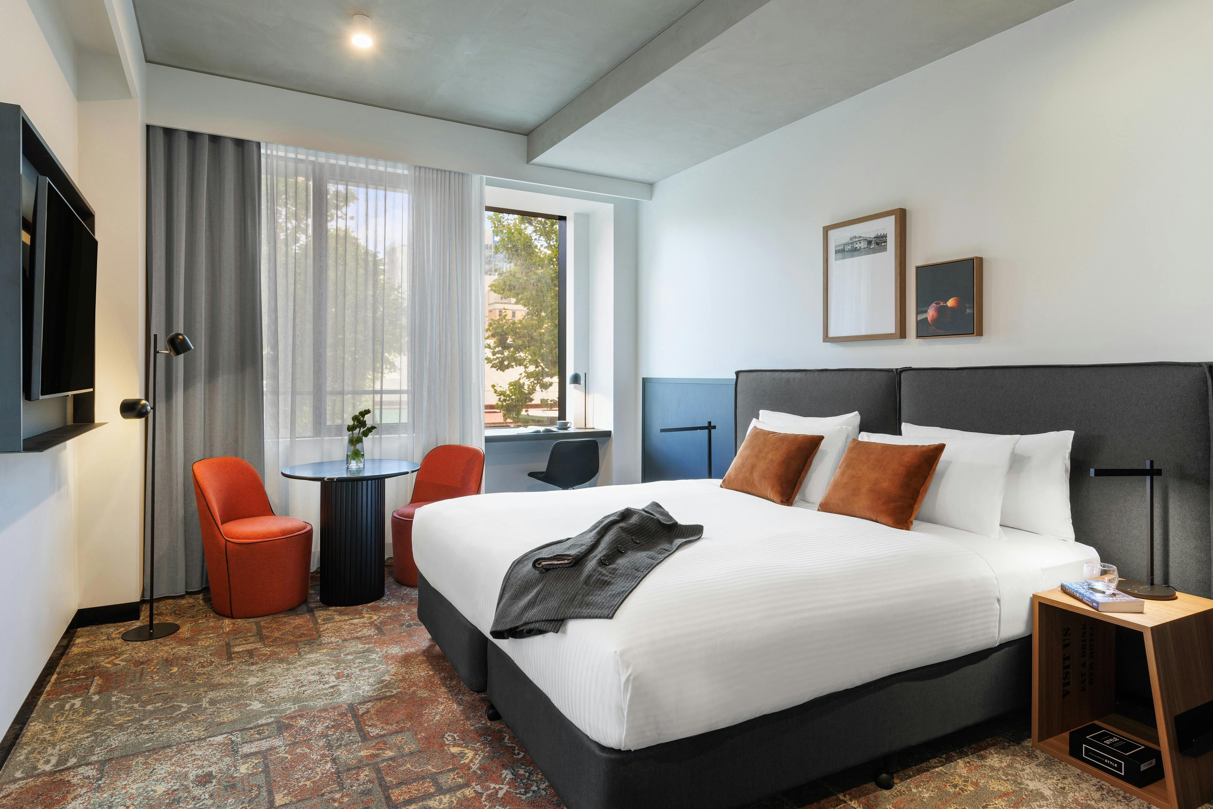 Superior Veriu Suite