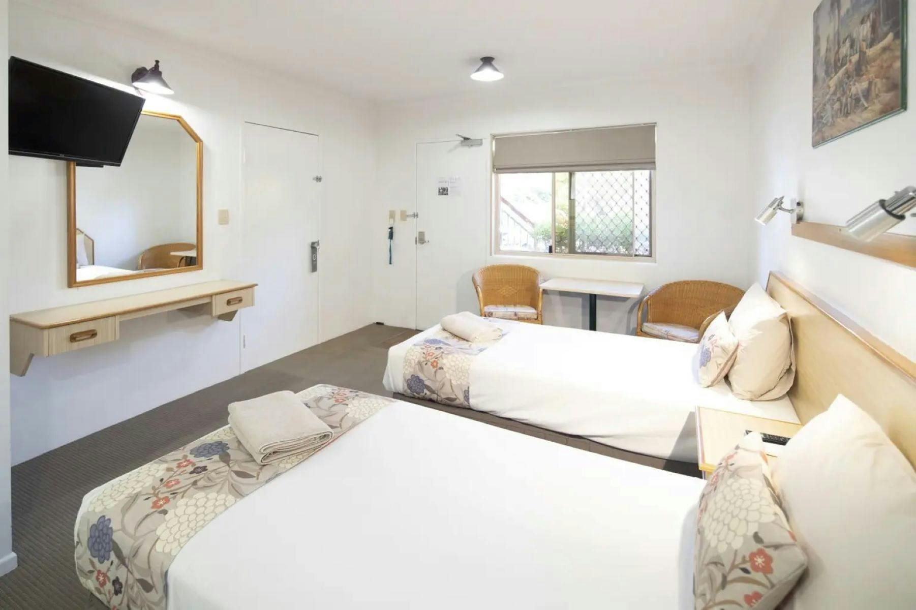 Studio Twin Room