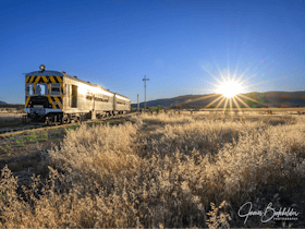 Watch the sun go down on the Sundowner Explorer - Quorn to Woolshed flat - photographers delight