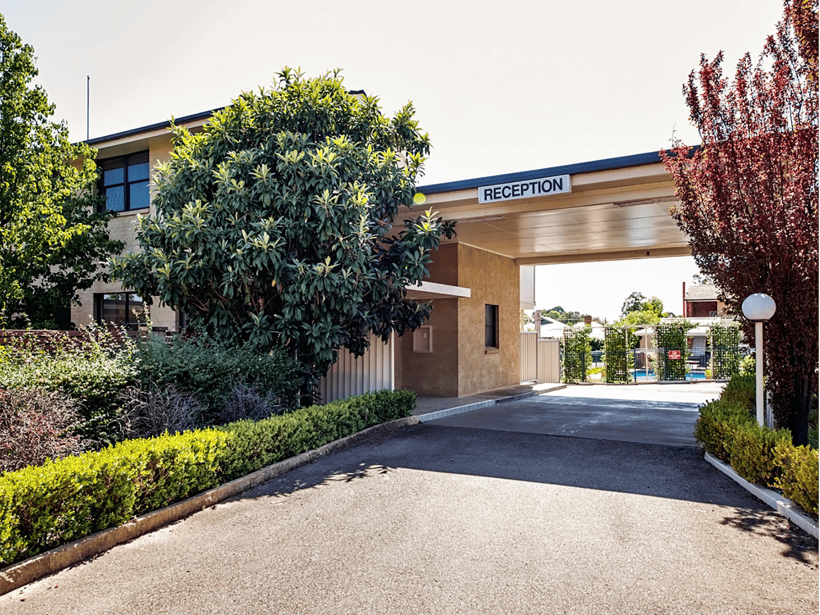 Country Gardens Hotel