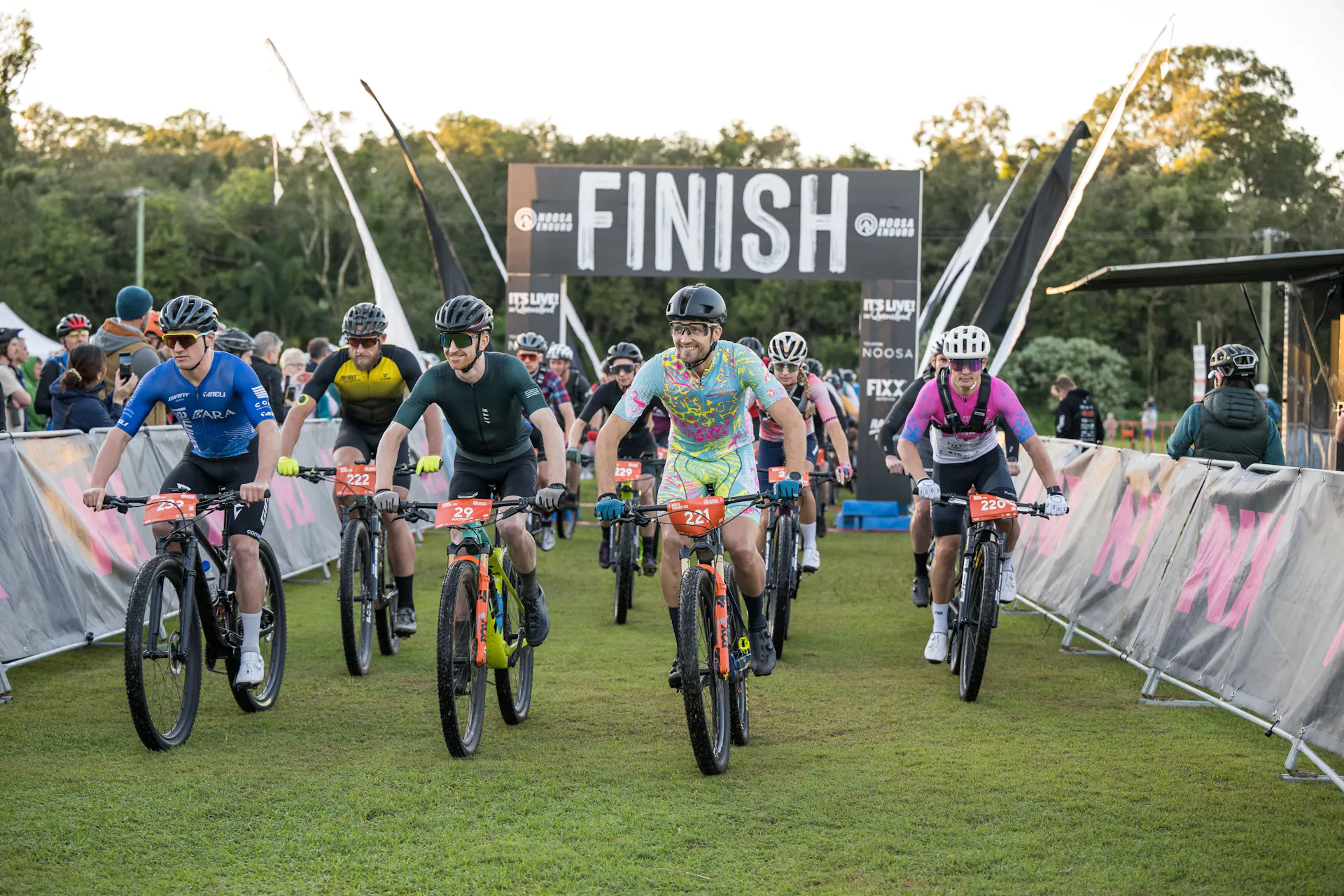 finish line bike riders