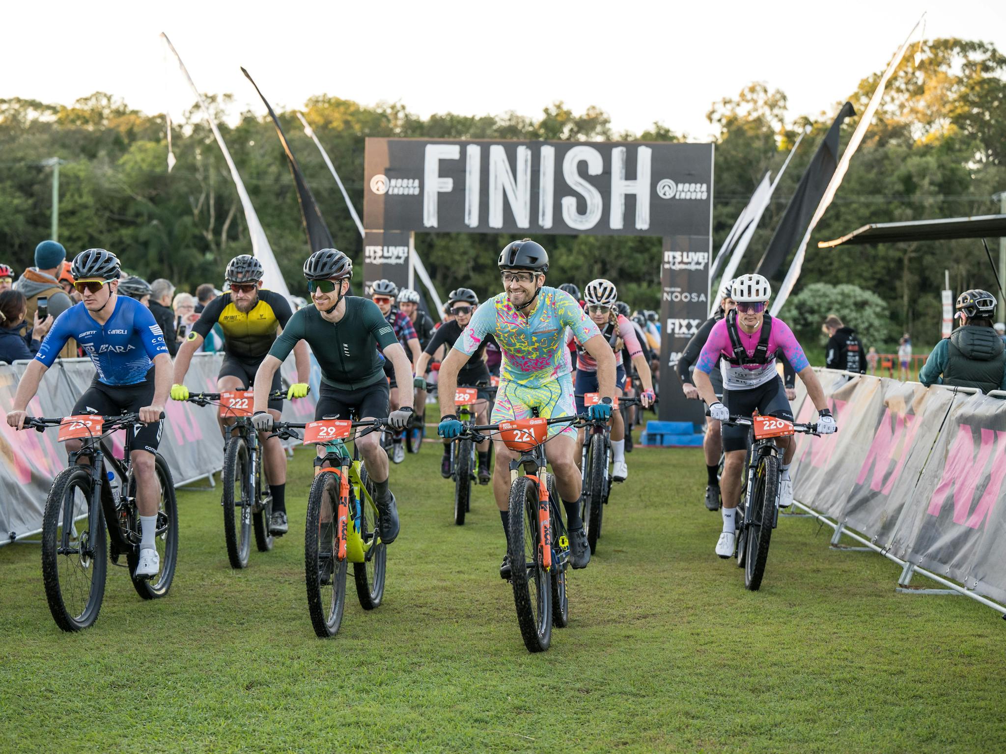 finish line bike riders