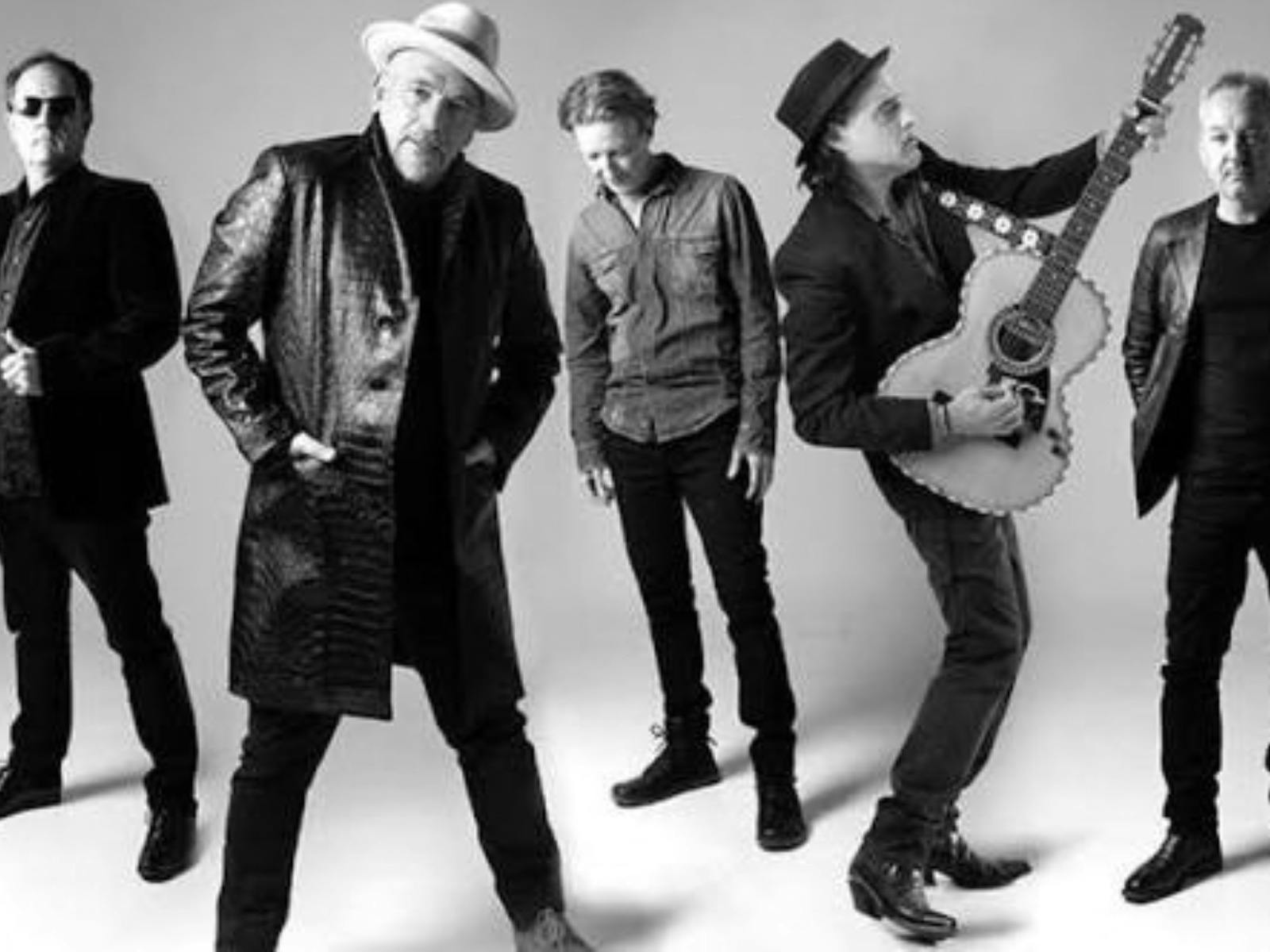 Joe Camilleri & The Black Sorrows live