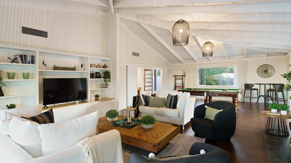 Lounge room