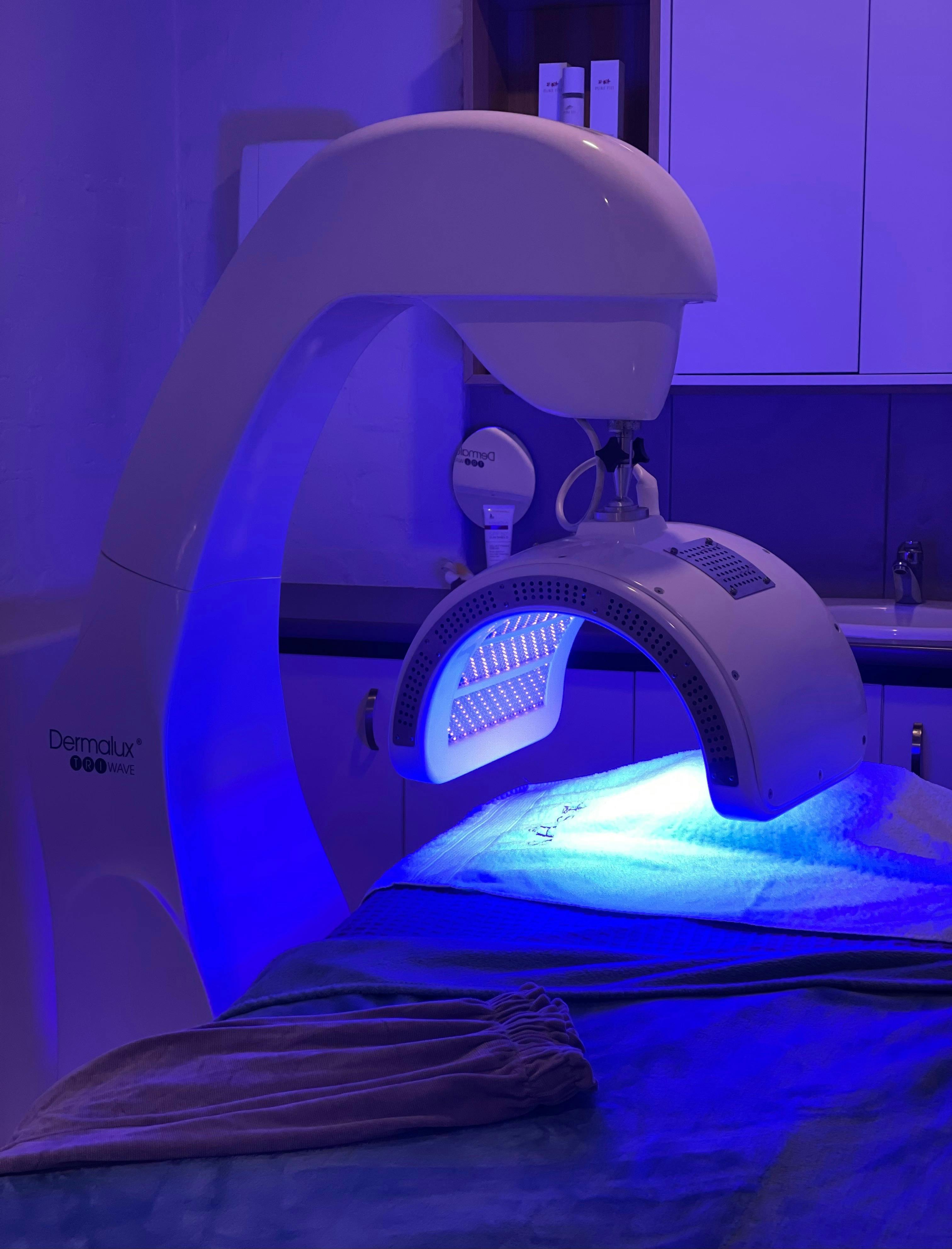 DermaluxLED is a non-invasive treatment that rejuvenates for visibly radiant skin.
