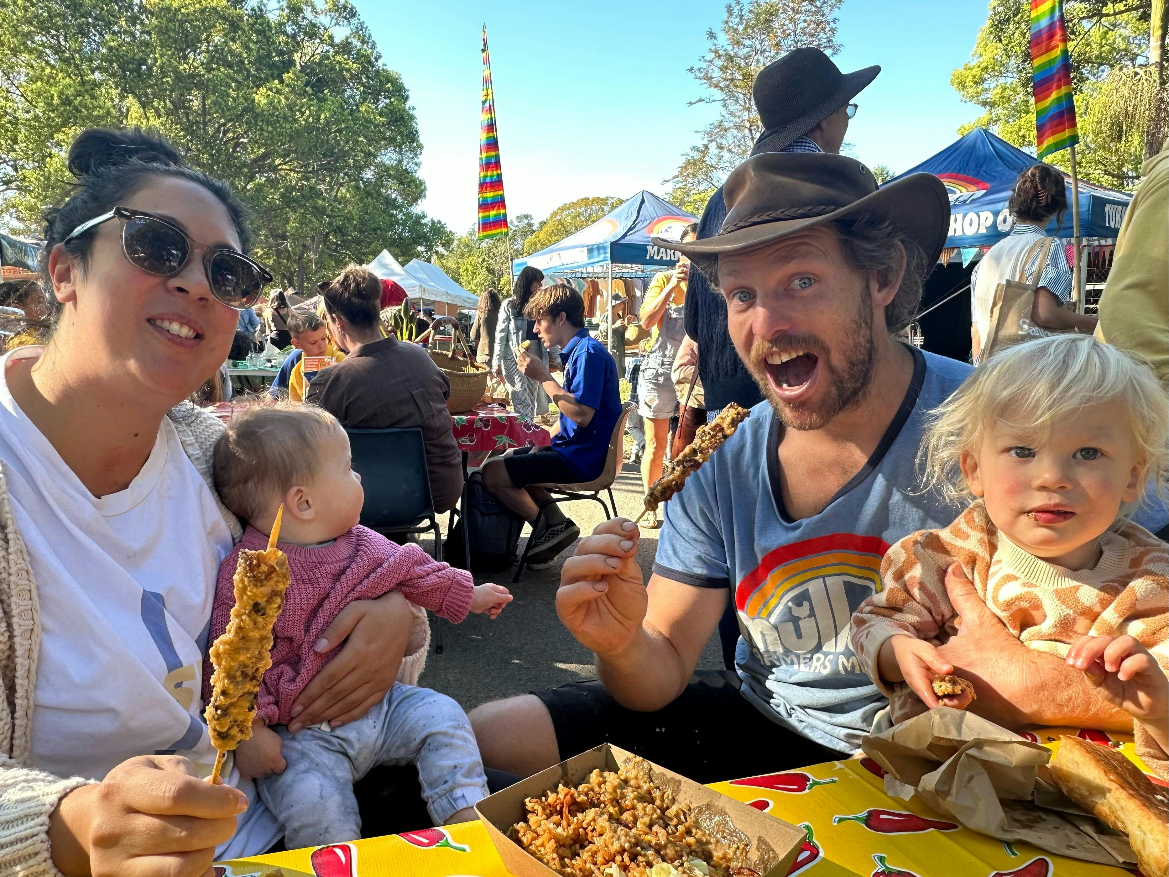 Forrest Organics beim Frühstück