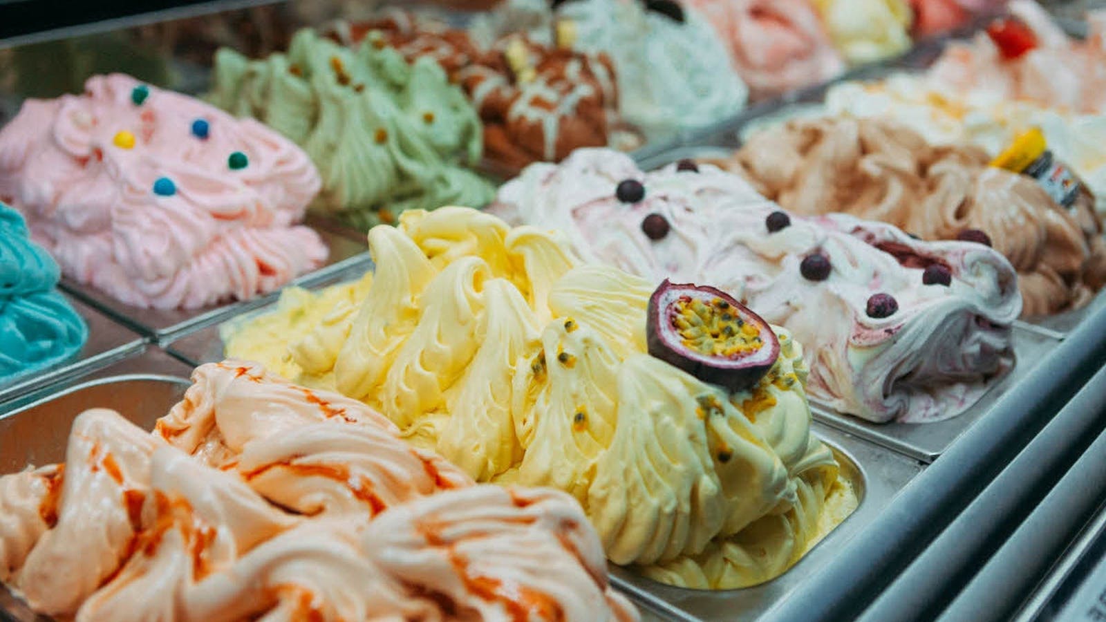 Gelato offerings at Jubilo Gelato