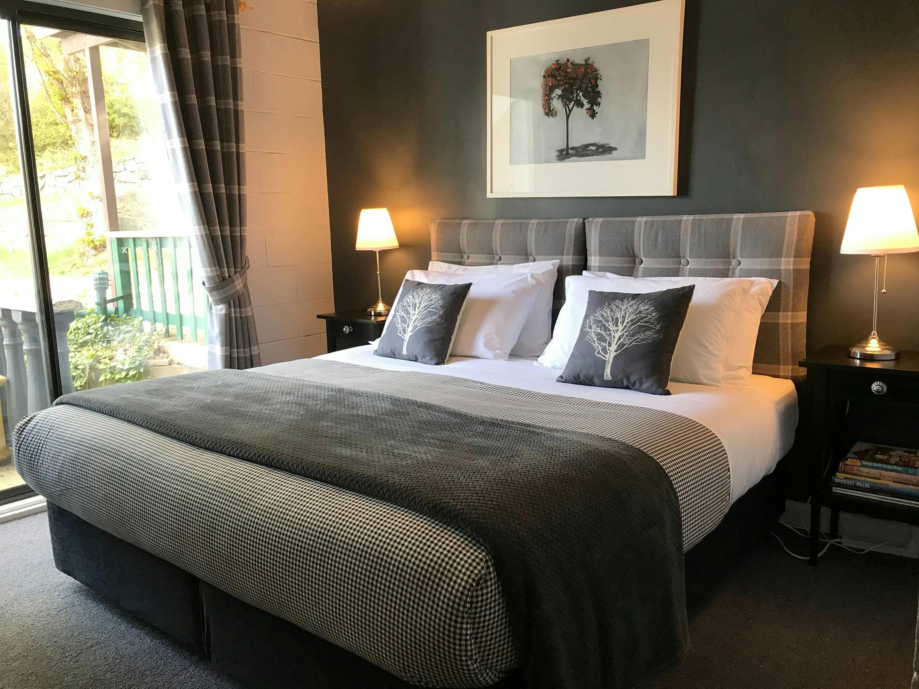 Double Bedroom with queen size bed