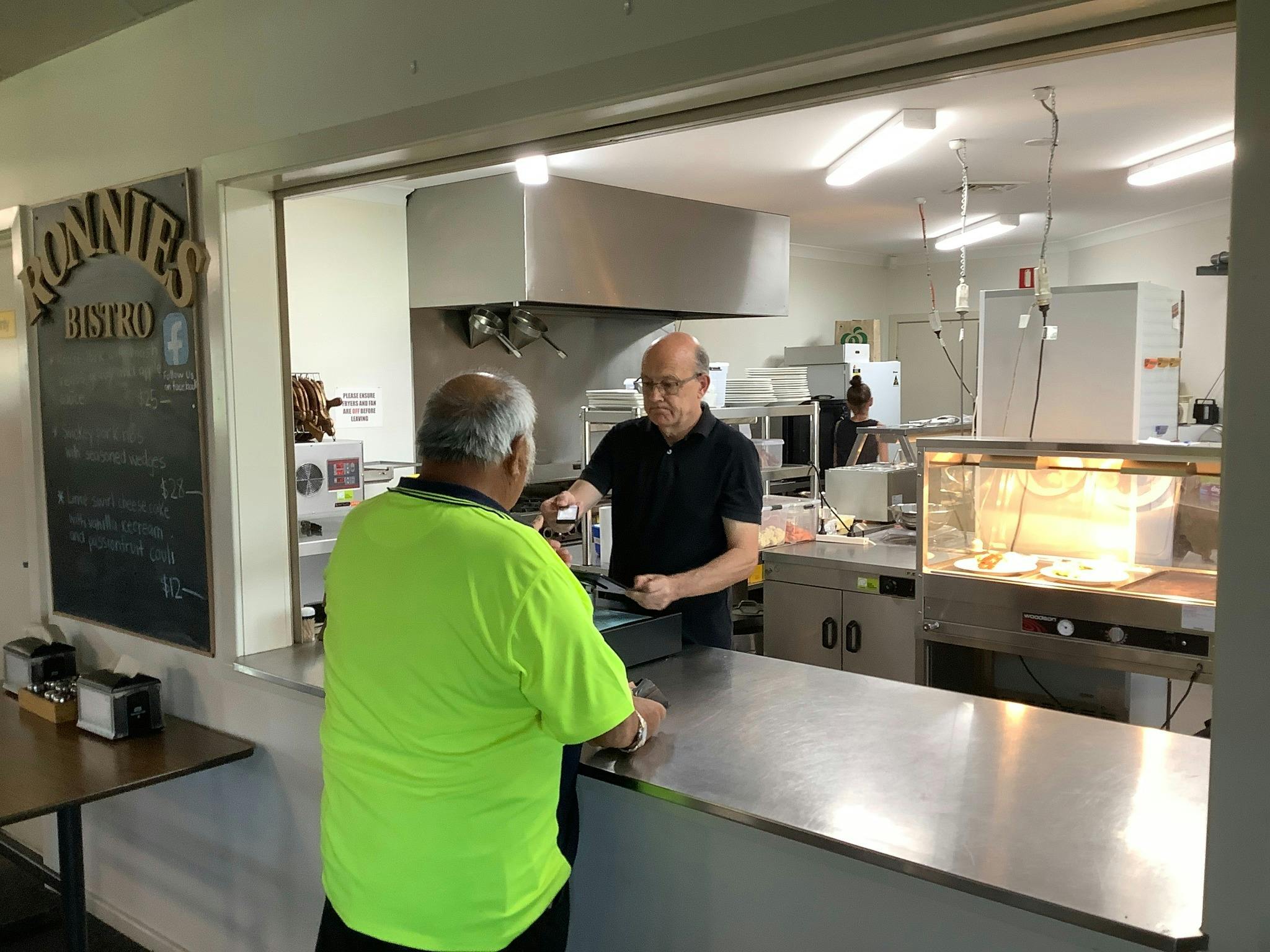 데스크에서 주문하기