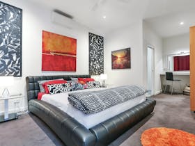 Barossa White House: The West Wing