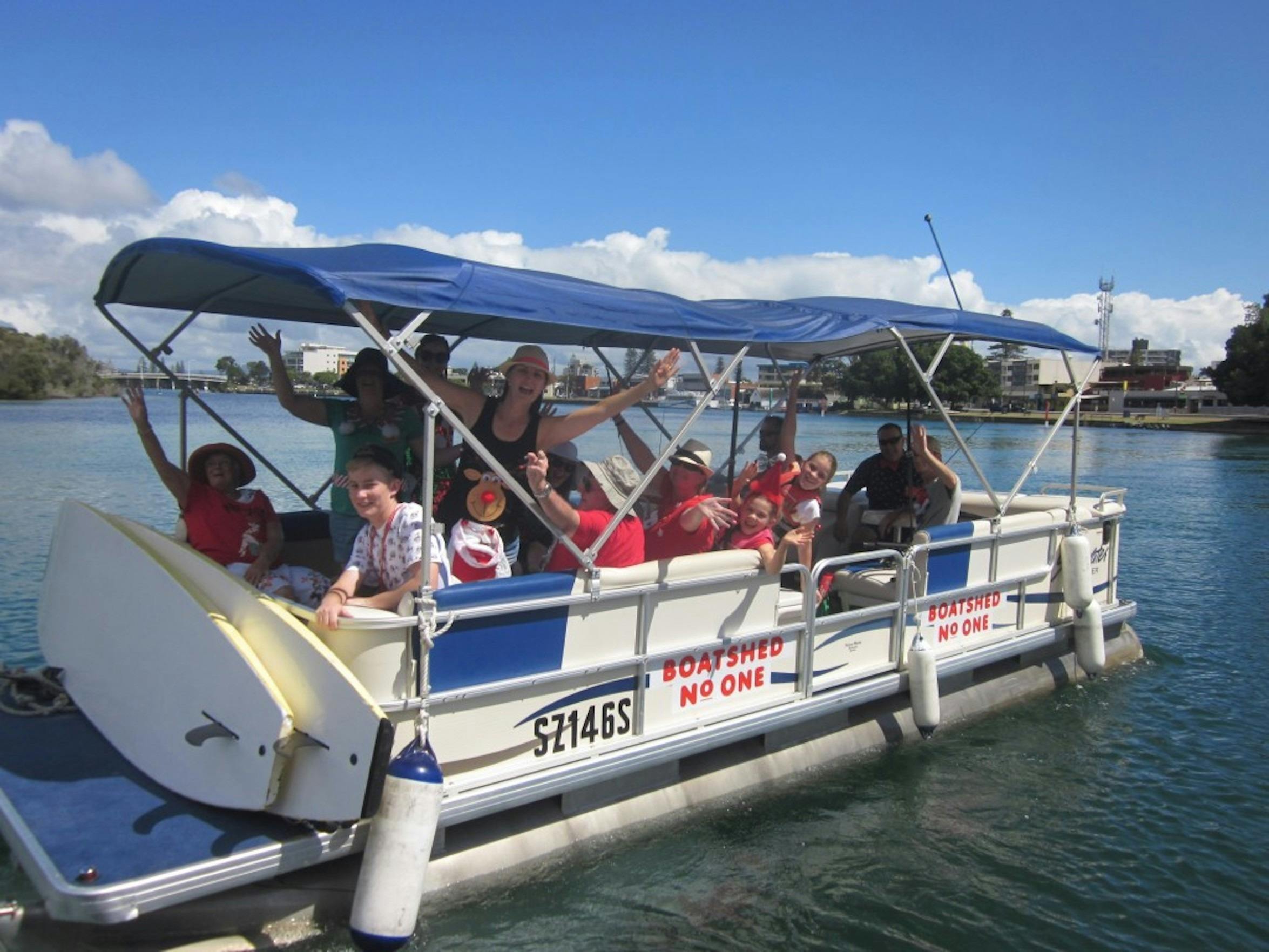 bbq boat hire