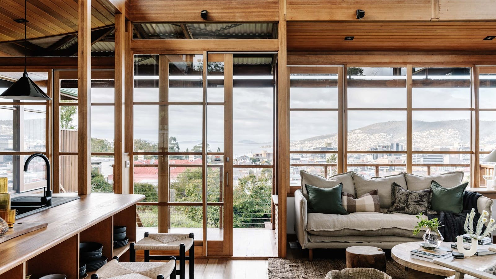 Open plan living/kitchen area.