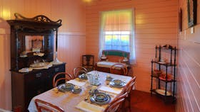 Mayes Cottage Museum