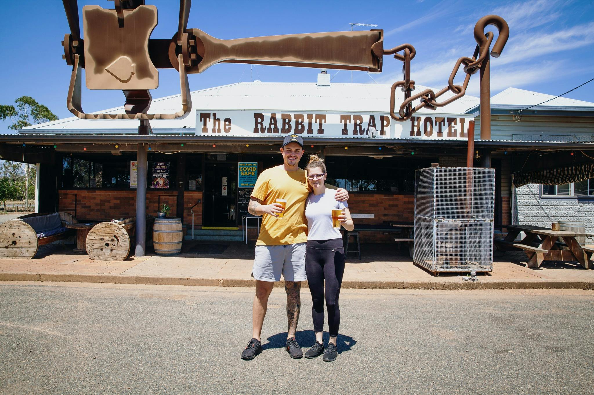 ラビットトラップホテル