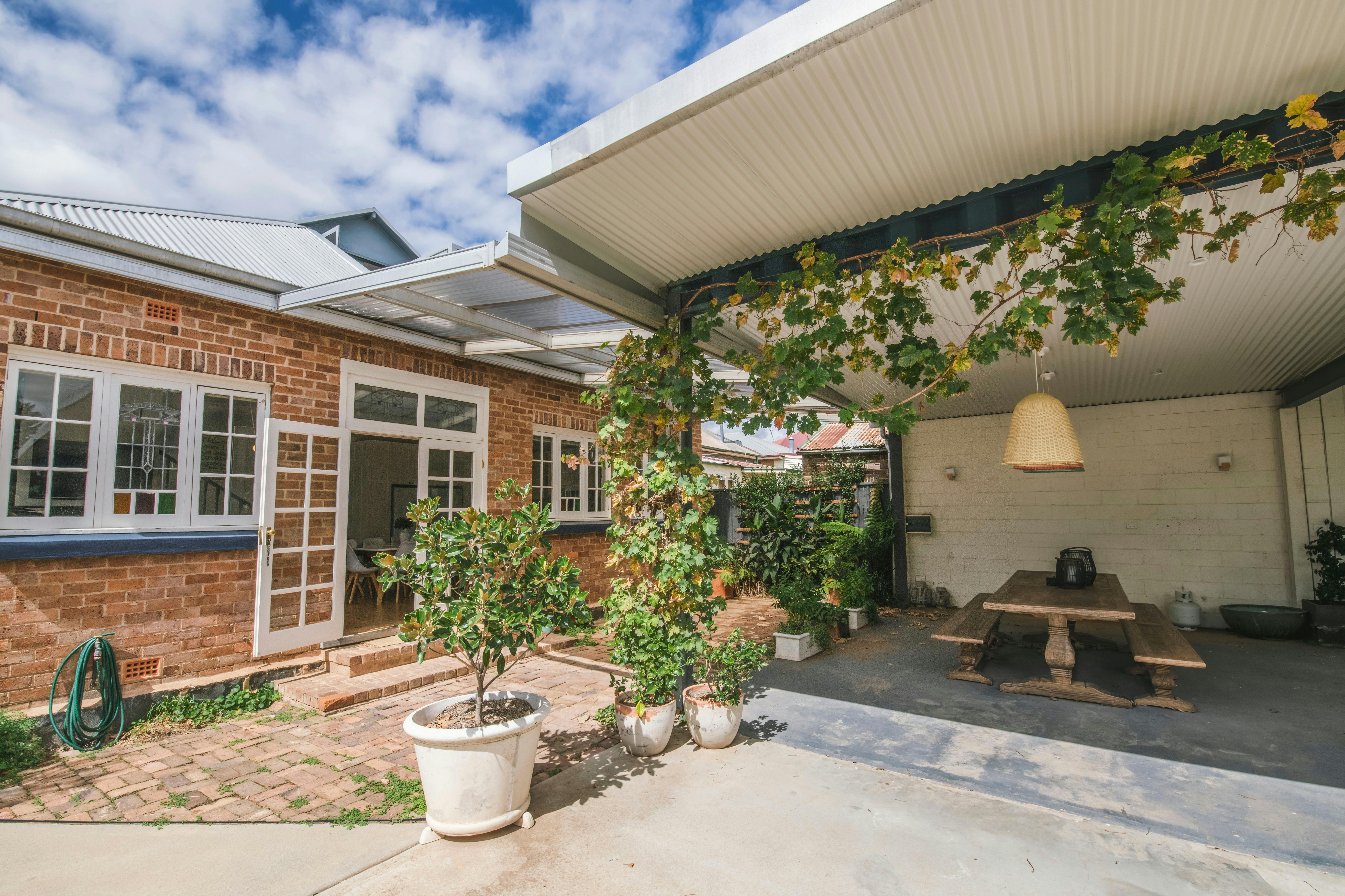 The Home. Orange NSW Holidays & Things to Do