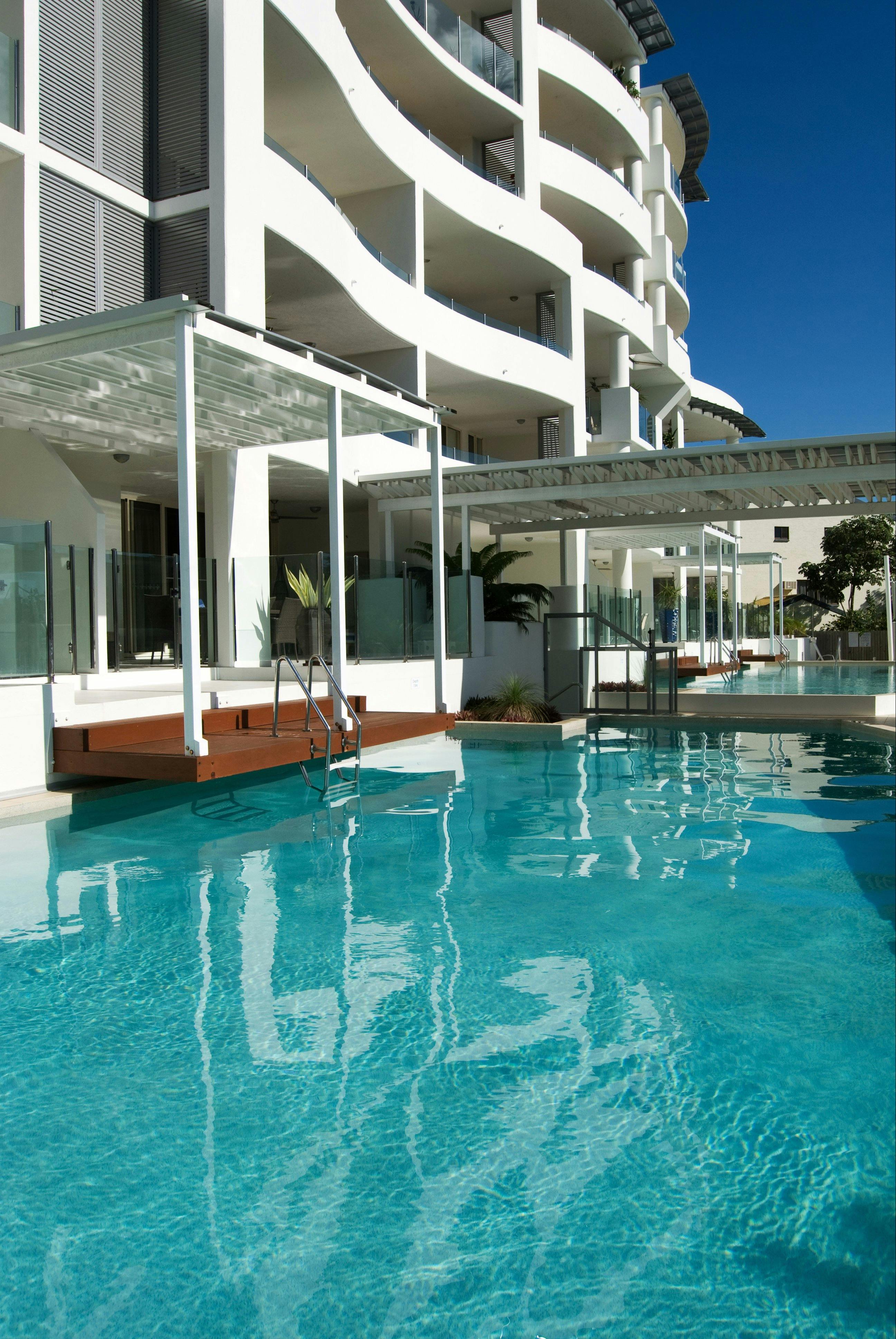 Swim-Out Apartment