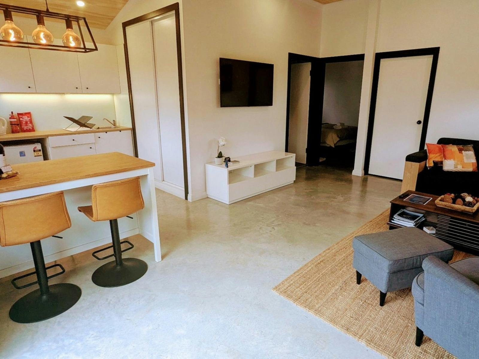 Private Coastal Studio | Couples Getaway