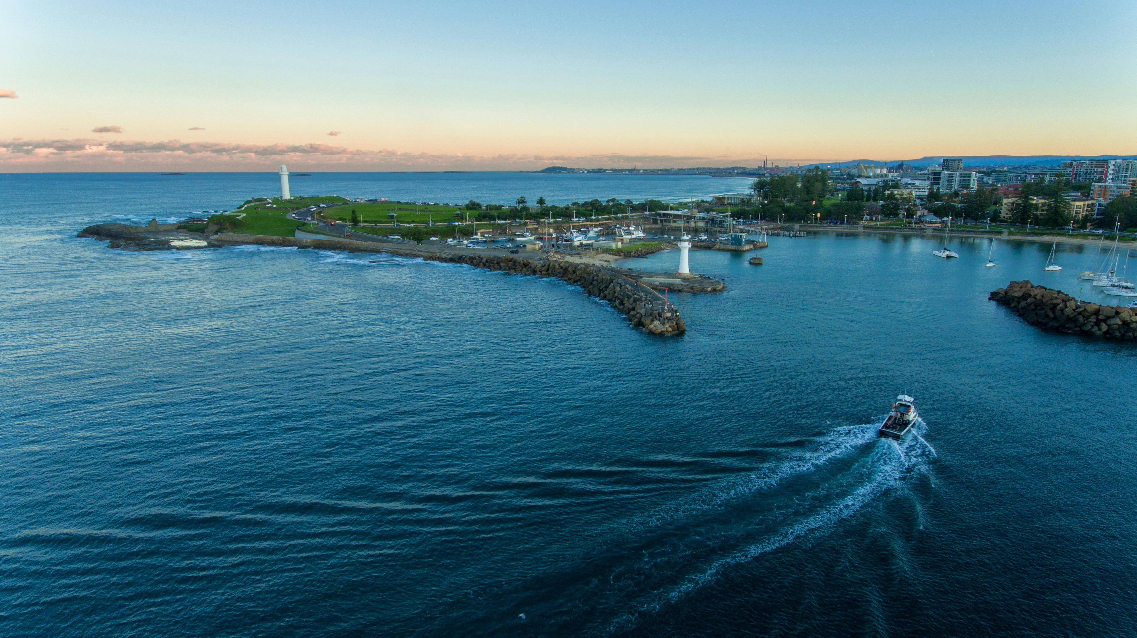 Boat going into Wollongong Harbour
