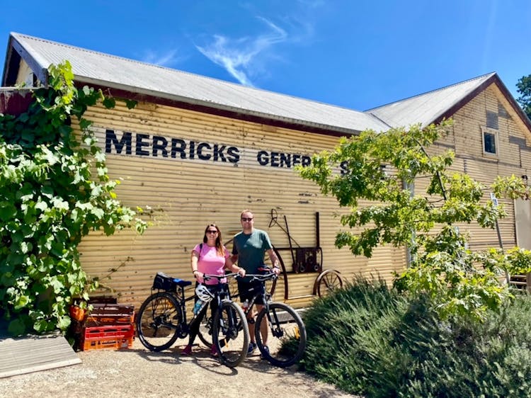 cycling to merricks general on the red hill rail trail