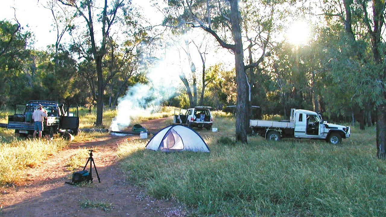 Camp on the edge of Lake Nuga Nuga.