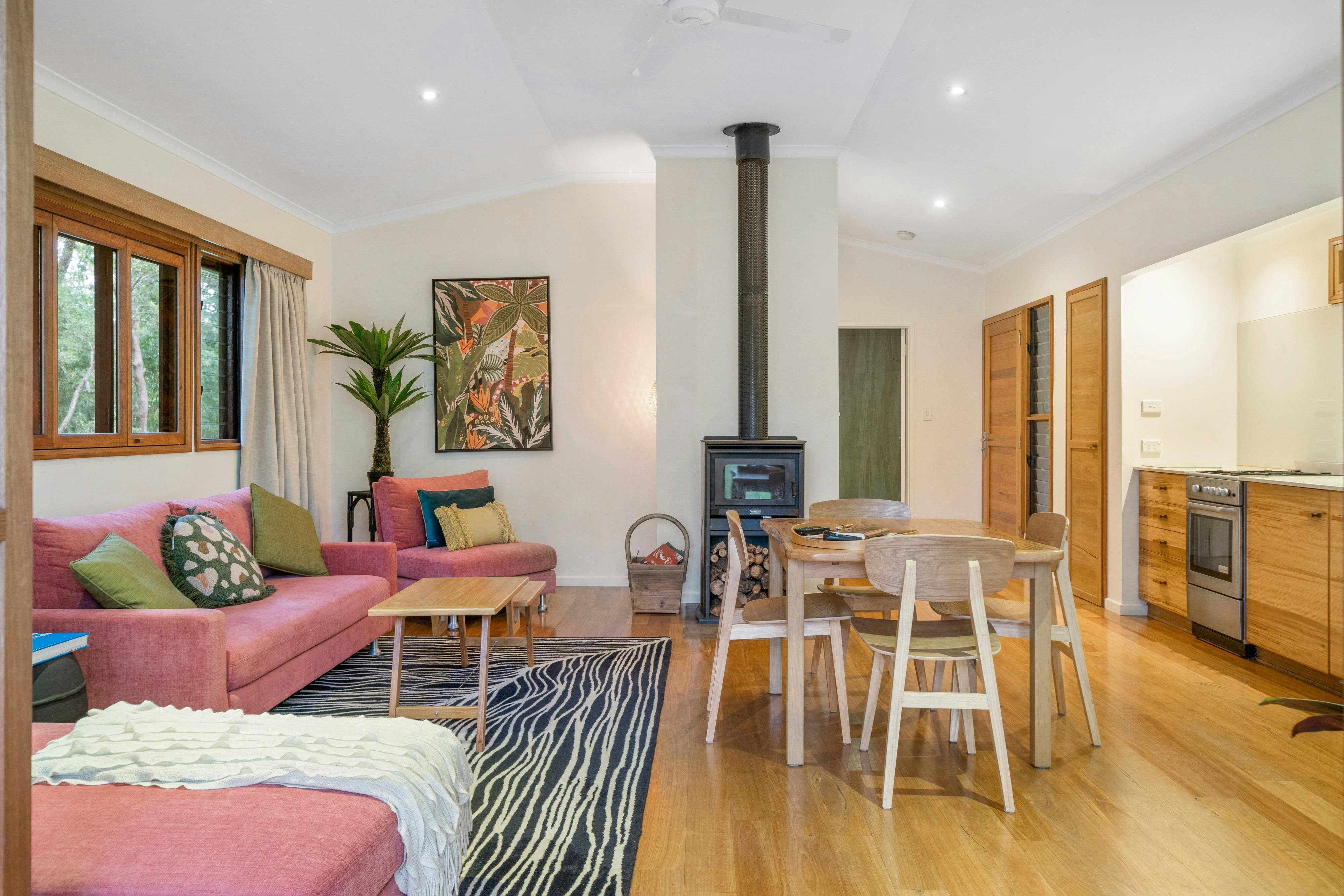 Spacious Treehouse Living