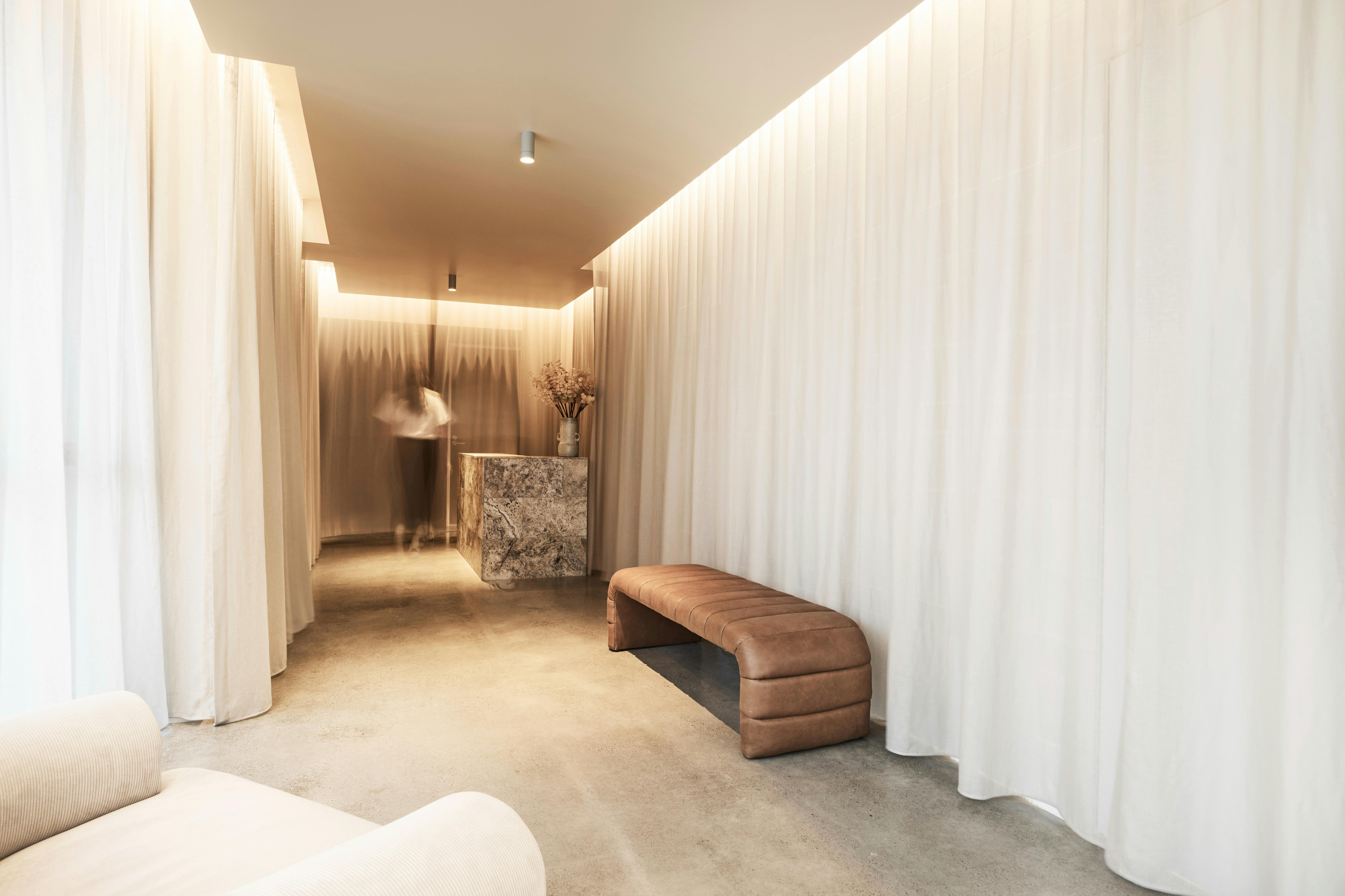 You will be welcomed by tranquil scents and sounds in the reception area