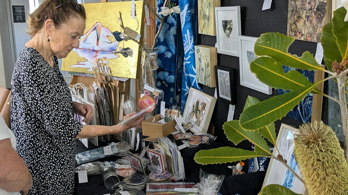 Christmas Artisan Fair 2026 Handmade Market With Gifts And Festive ...