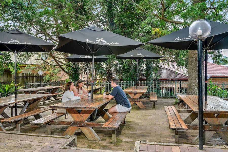 Beer Garden rear of Pub