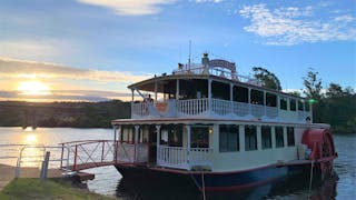 Nepean Belle Paddlewheeler