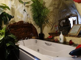 Di's Place private single spa