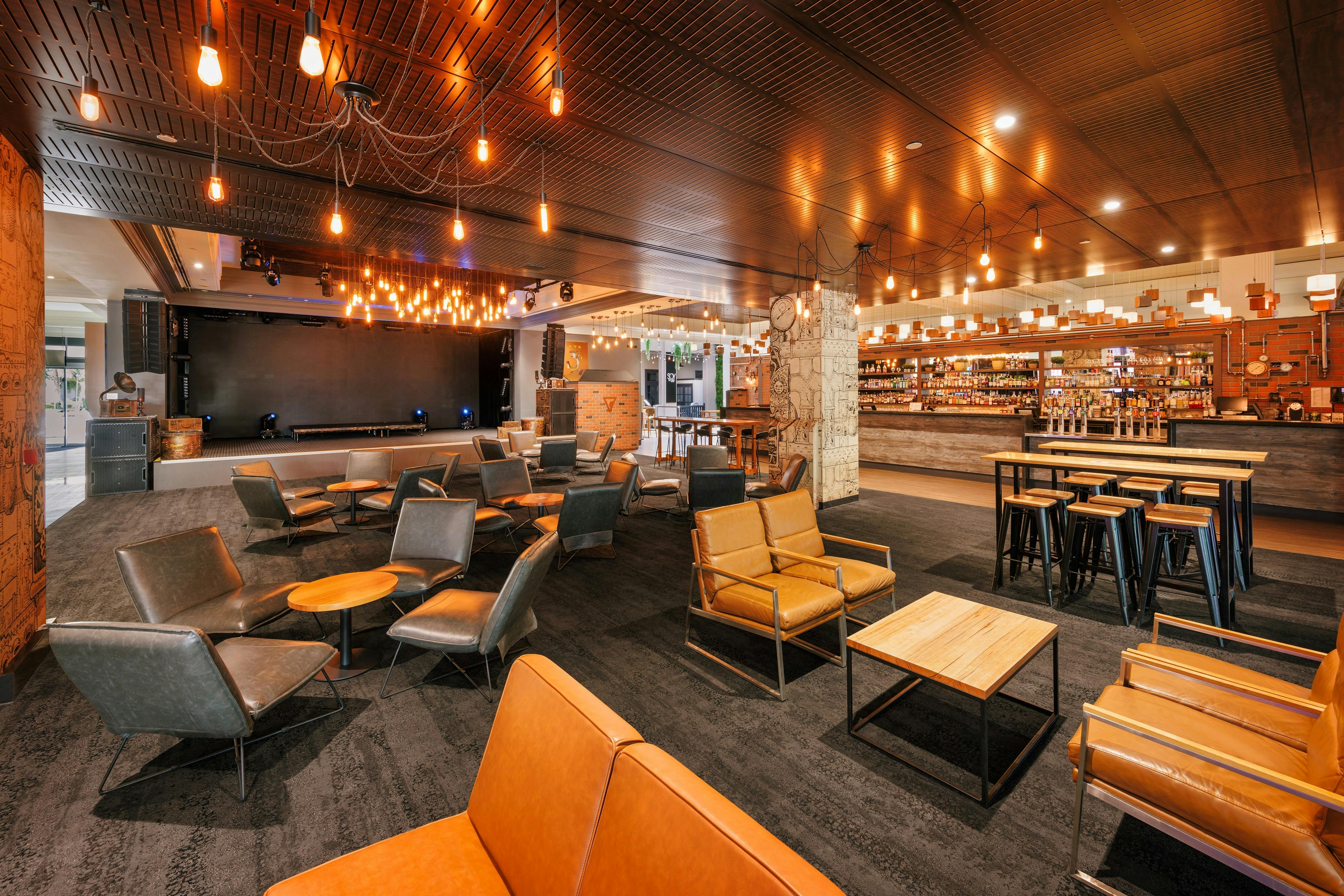 BAR36 - Pullman Reef Hotel Casino