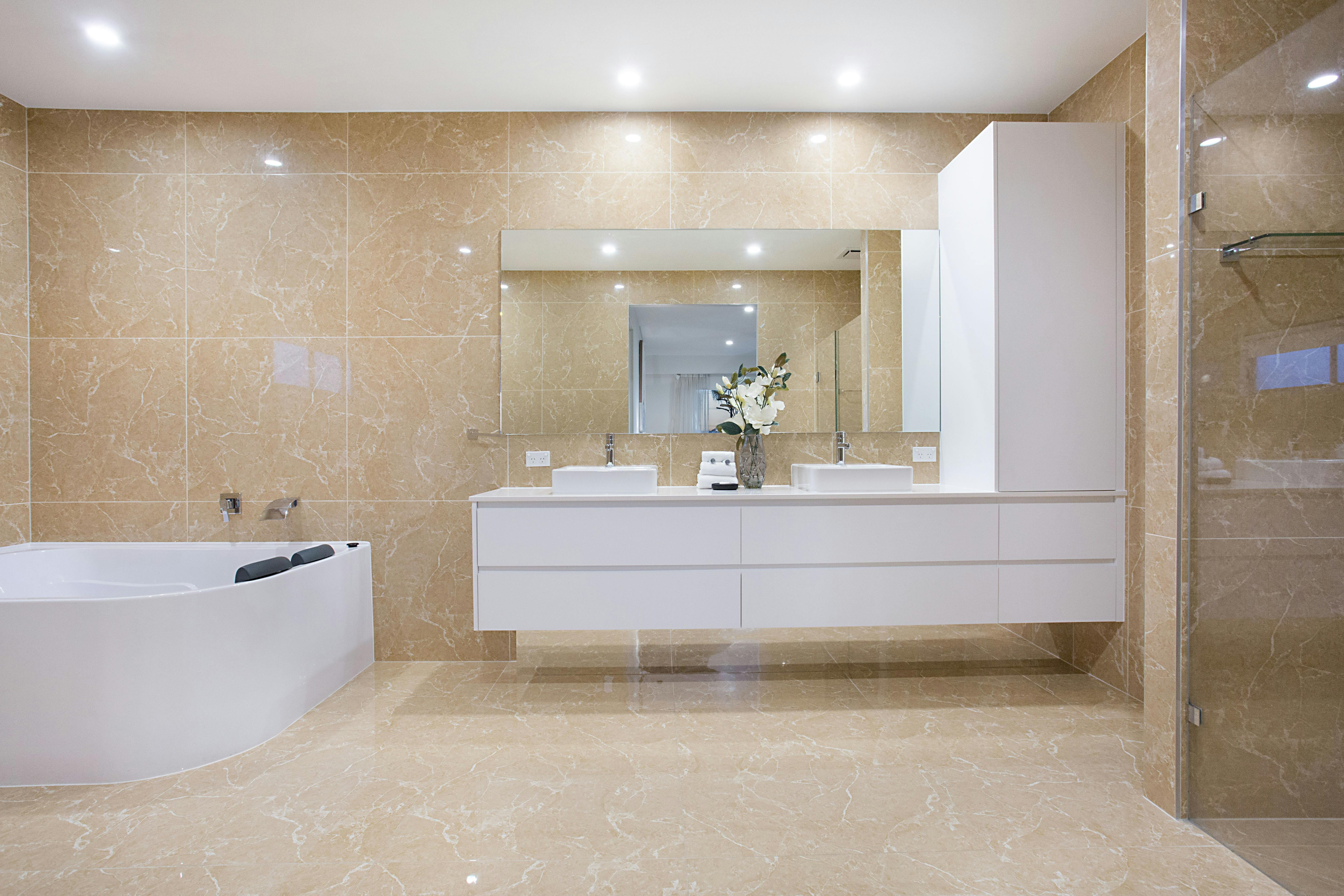 Master Ensuite