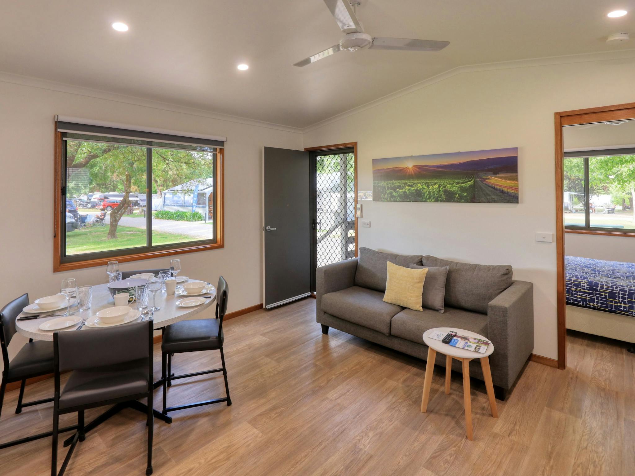 Deluxe Cabin - 2 bedroom interior