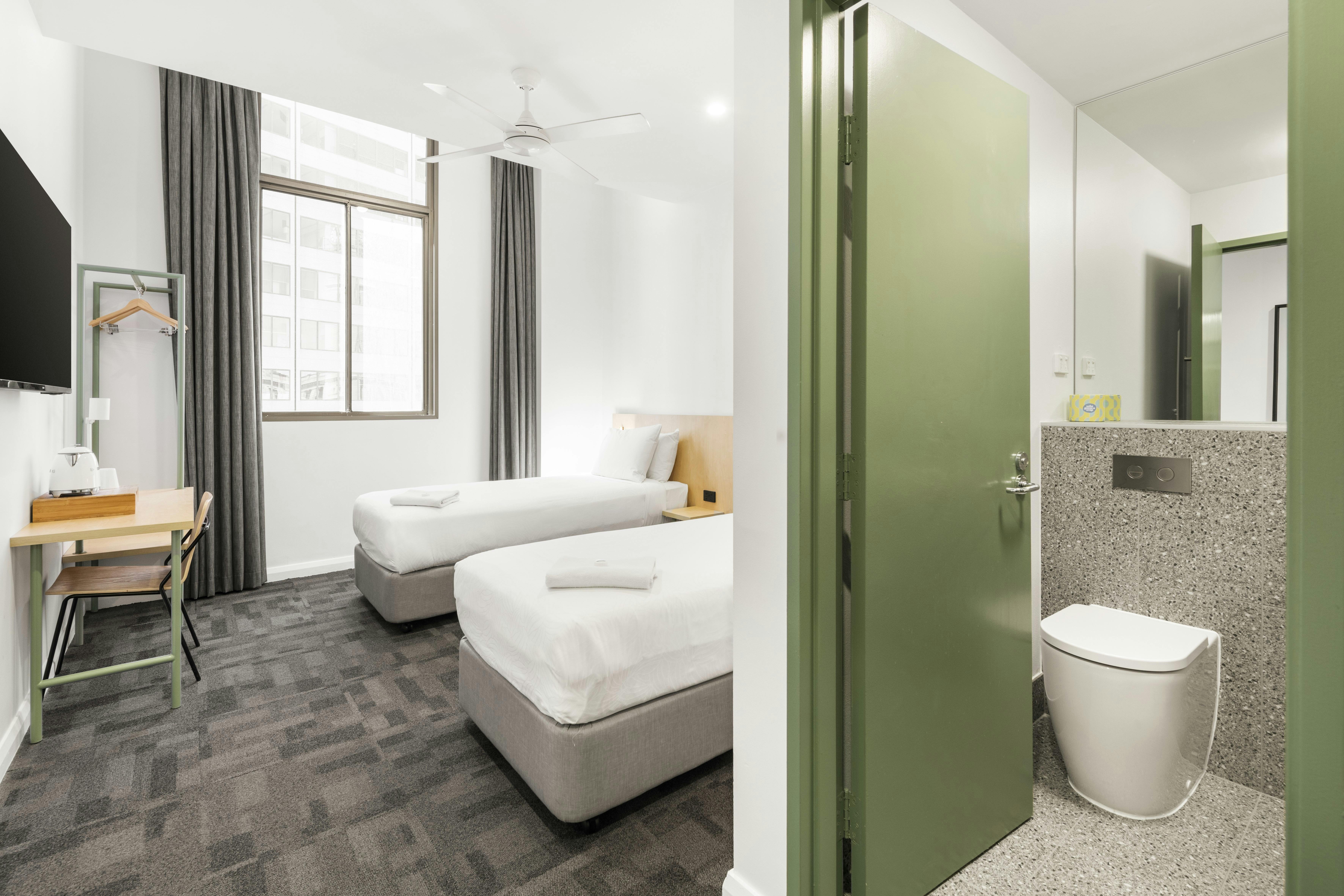Twin Ensuite Room