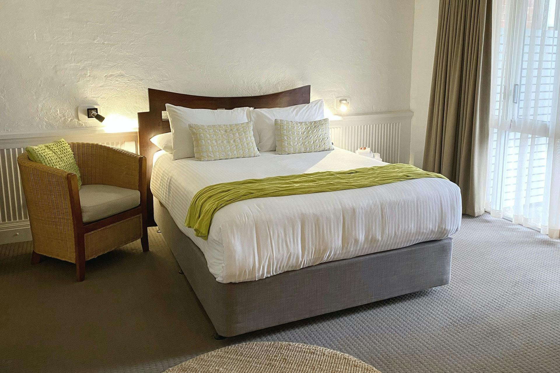 Non Waterfront - Ground Floor