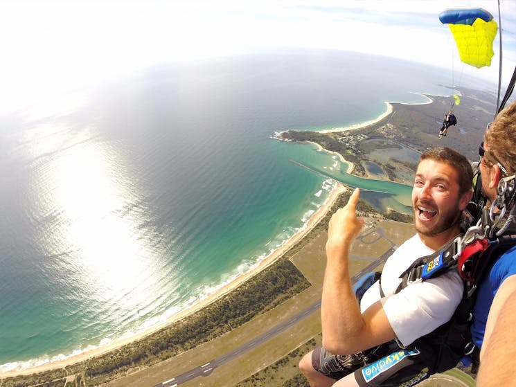 Skydive beaching it