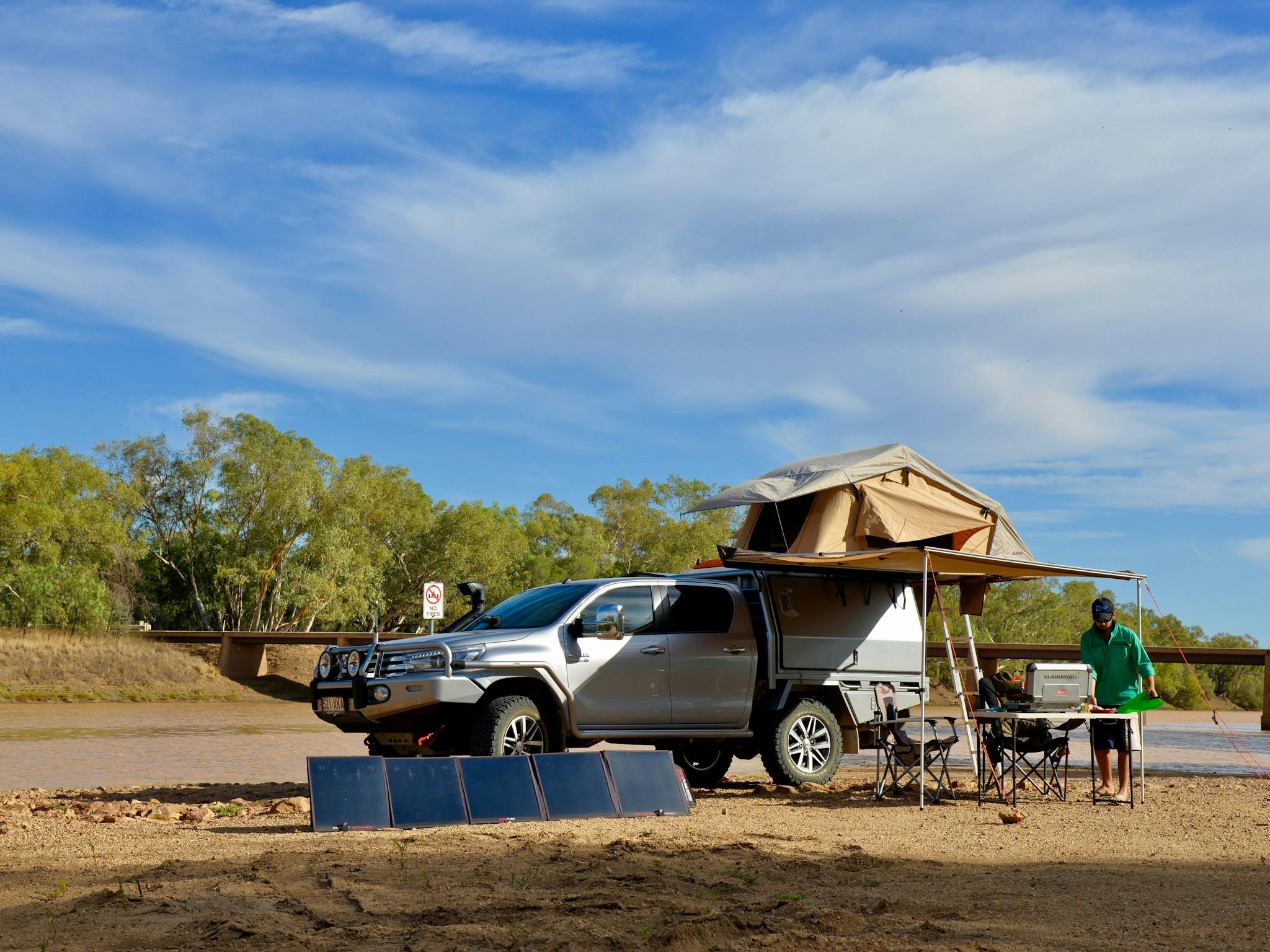 A great sand bar by the bridge at Cooper's Creek, ideal for camping. A great sand bar by the bridge at Cooper's Creek, ideal for camping.