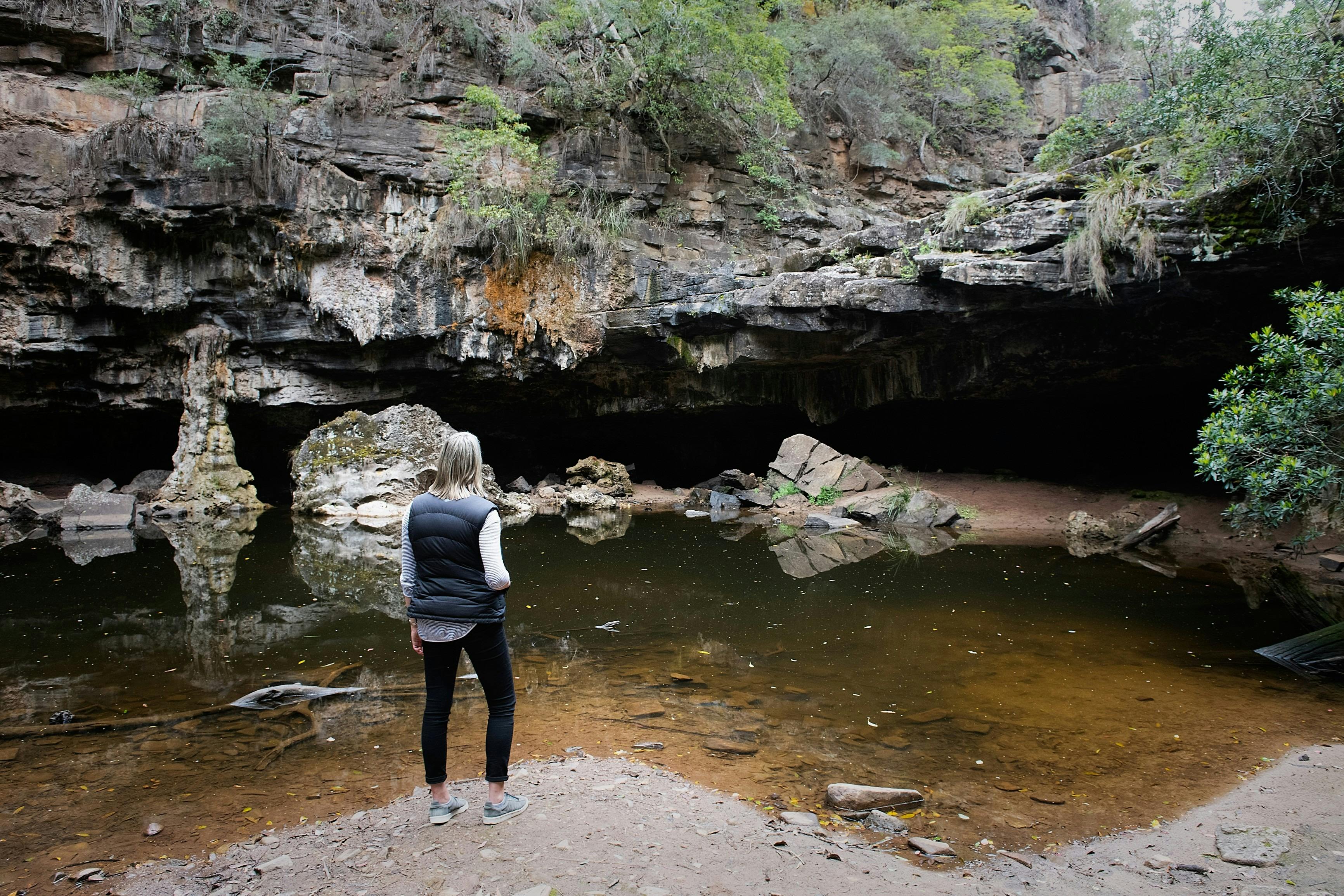 Lakes Entrance and Buchan Caves (4 Days / 3 Nights)