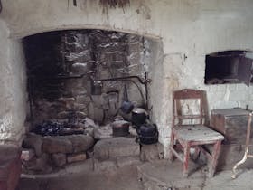 Early Settlers Hut