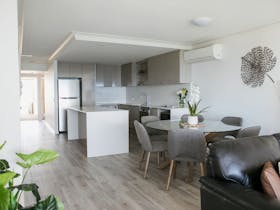2 Bedroom Superior Ocean View Apartment living/kitchen