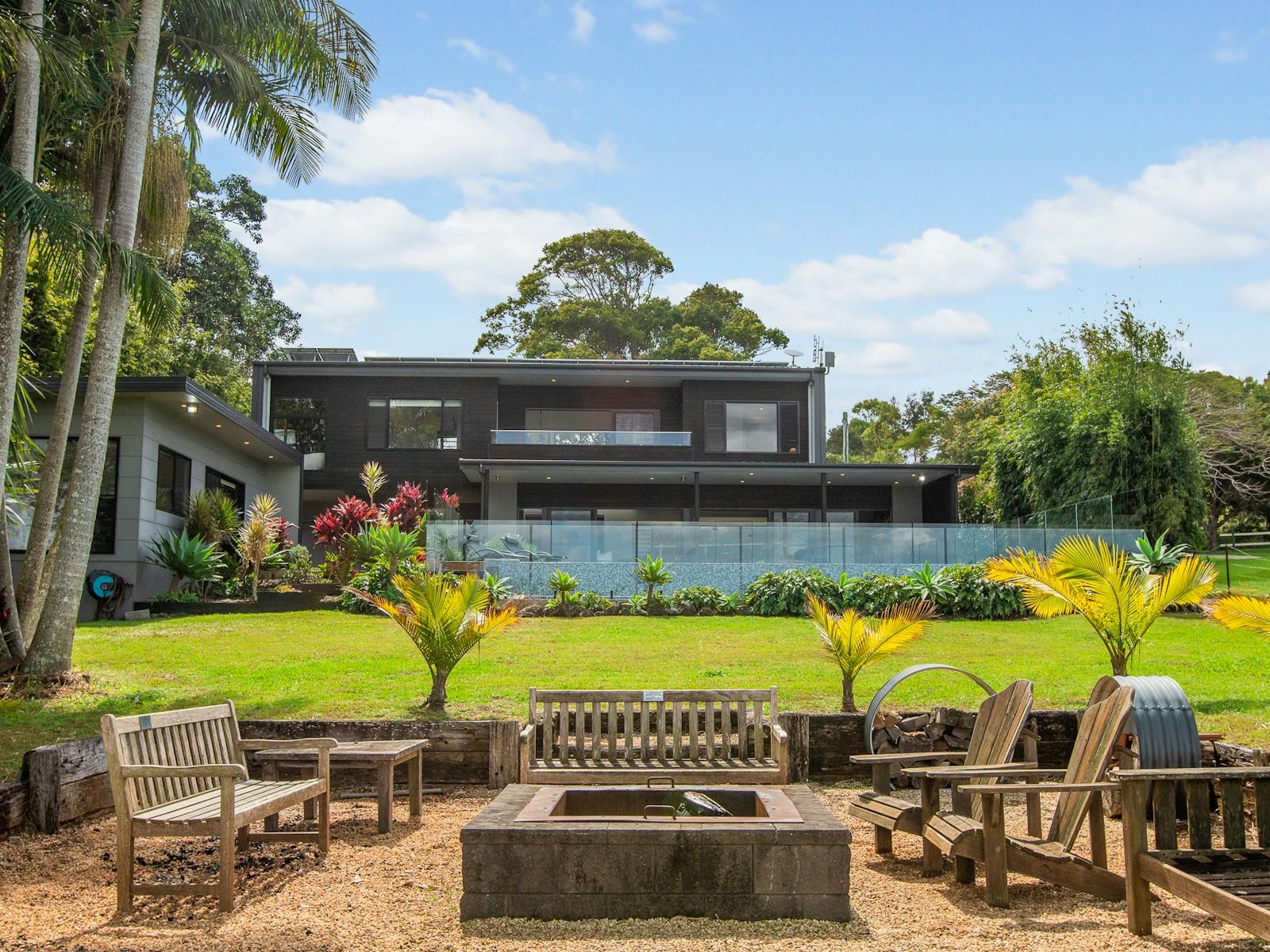 the courtyard and outdoor entertainment