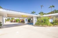 Nightelier Mission Beach Resort