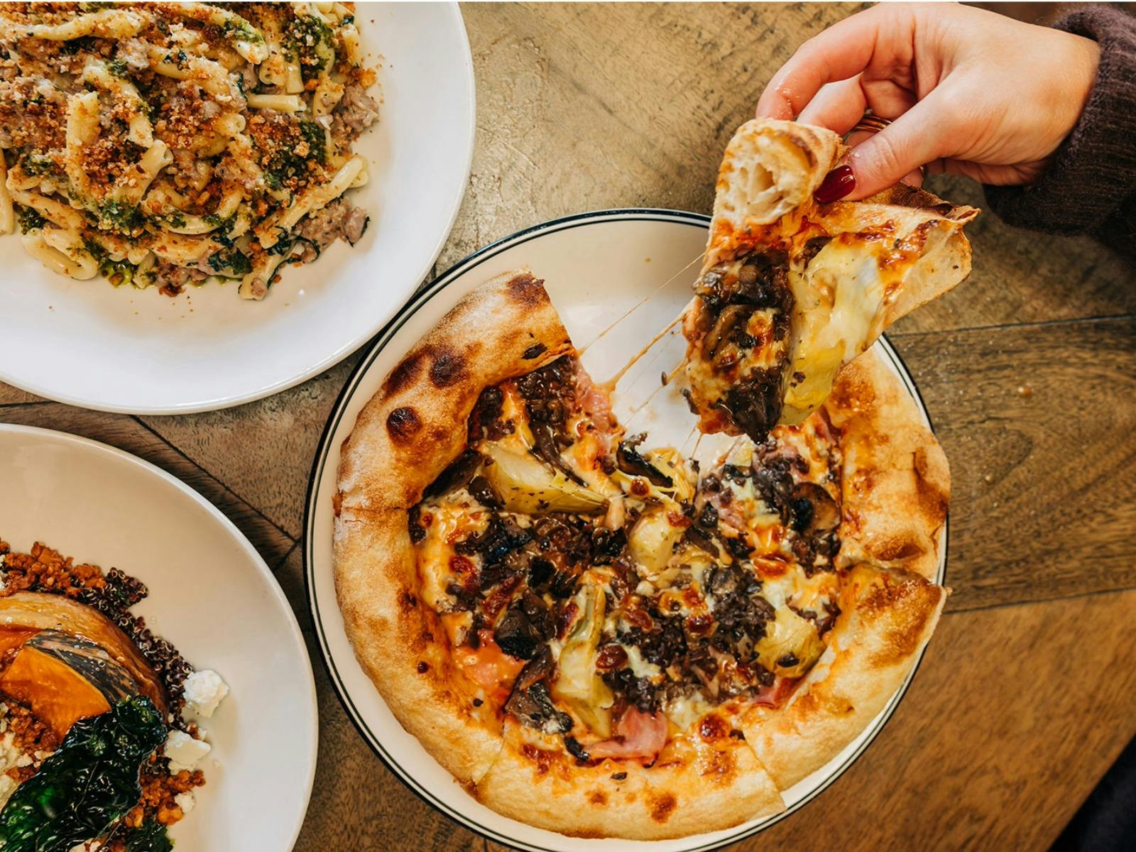 Pizza at The Sir George