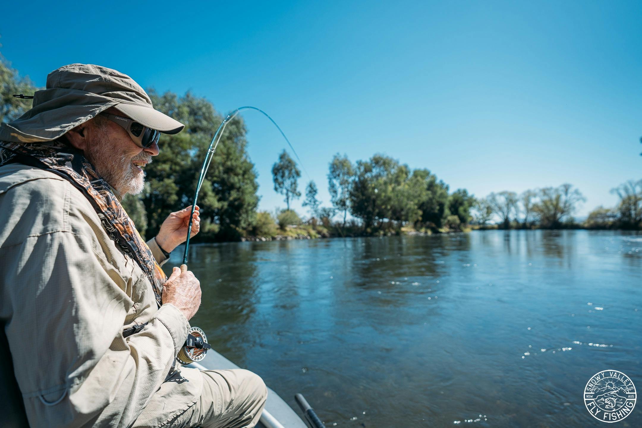 ここトゥムットで世界クラスのフライフィッシングを体験してください!