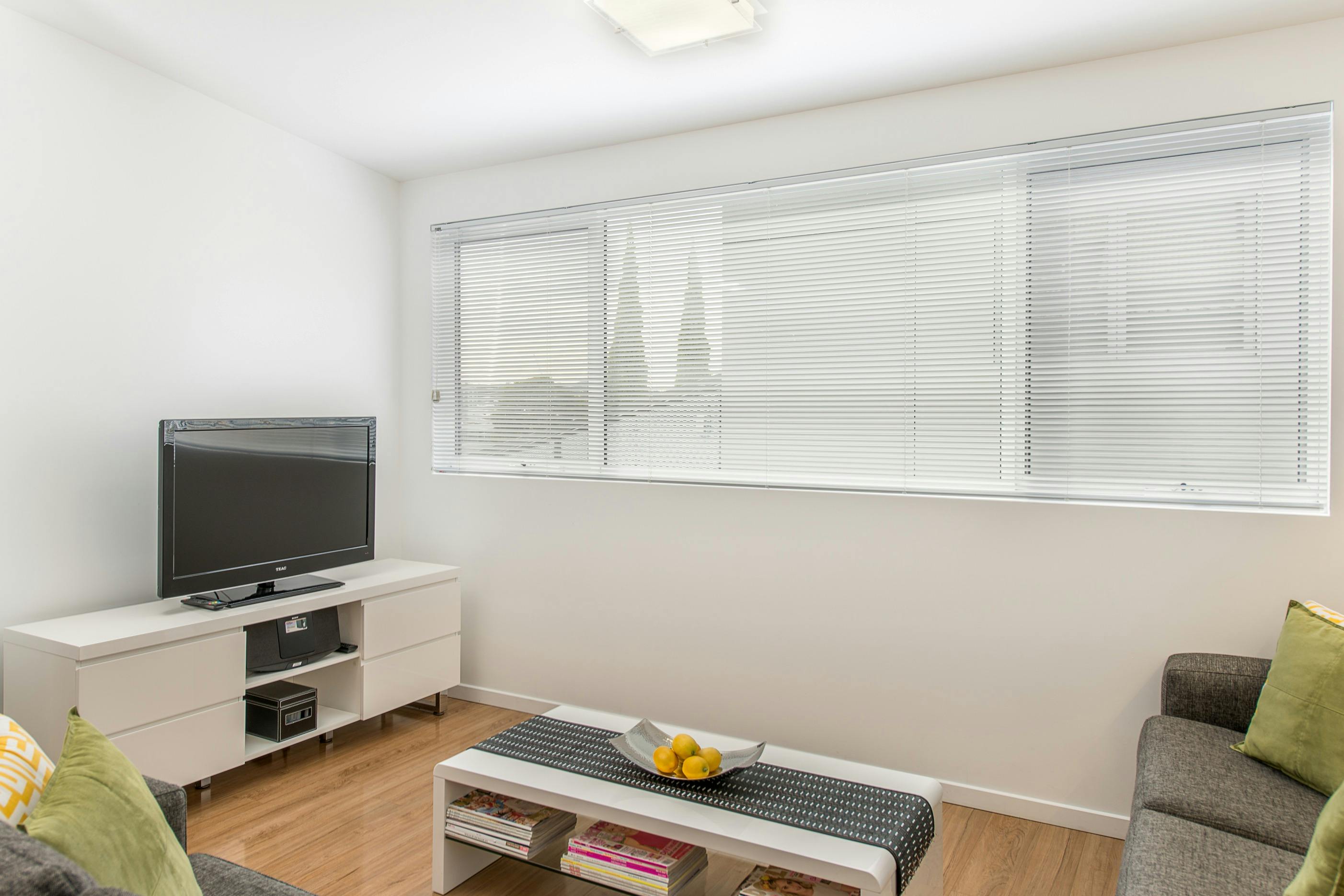 Comfortable sofas to sit and watch a program on the smart TV