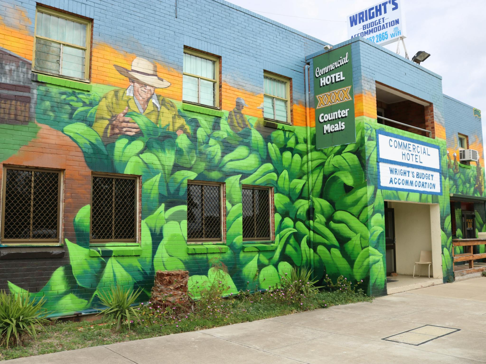 Inglewood Commercial Hotel Inglewood Commercial Hotel
