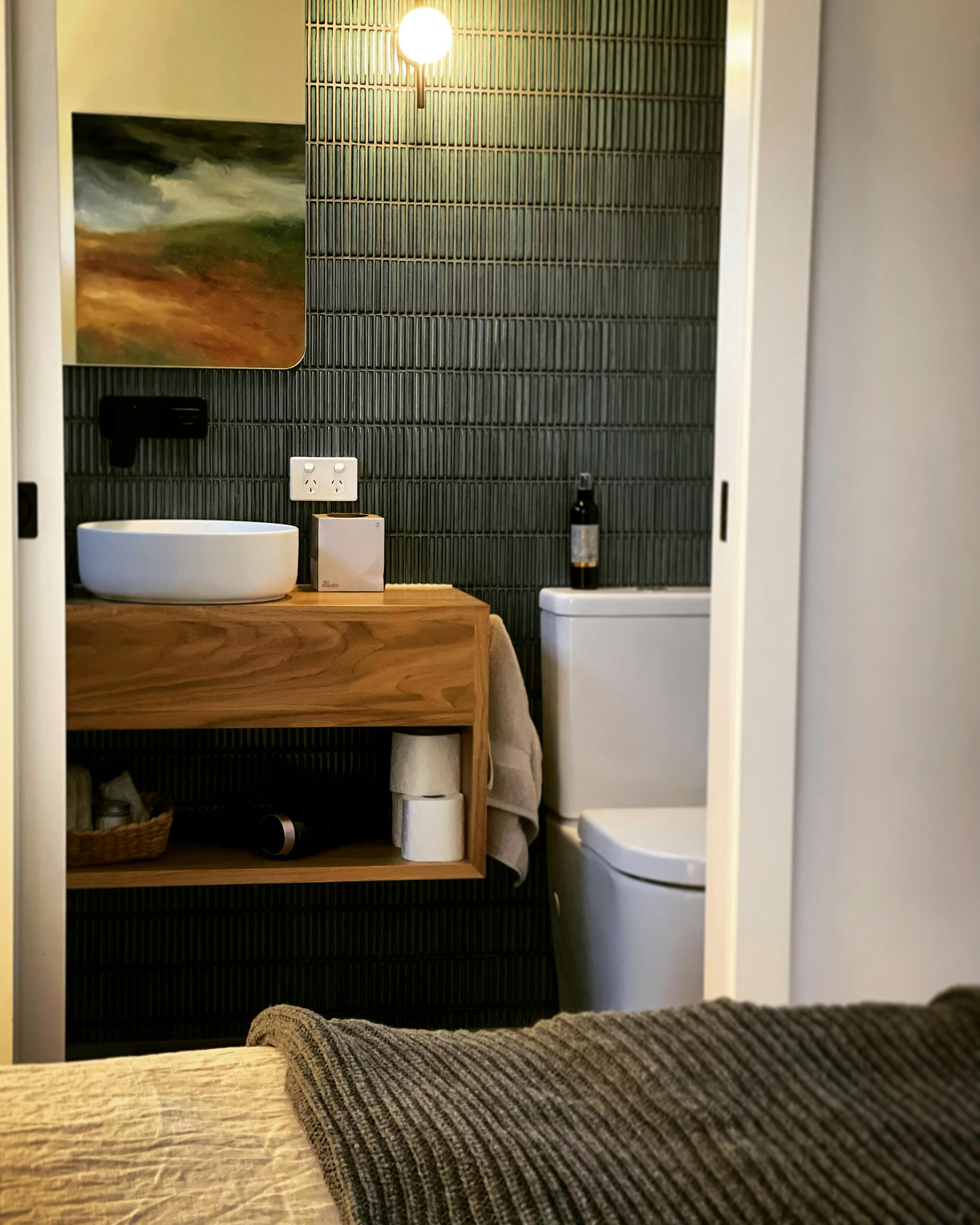 Ensuite