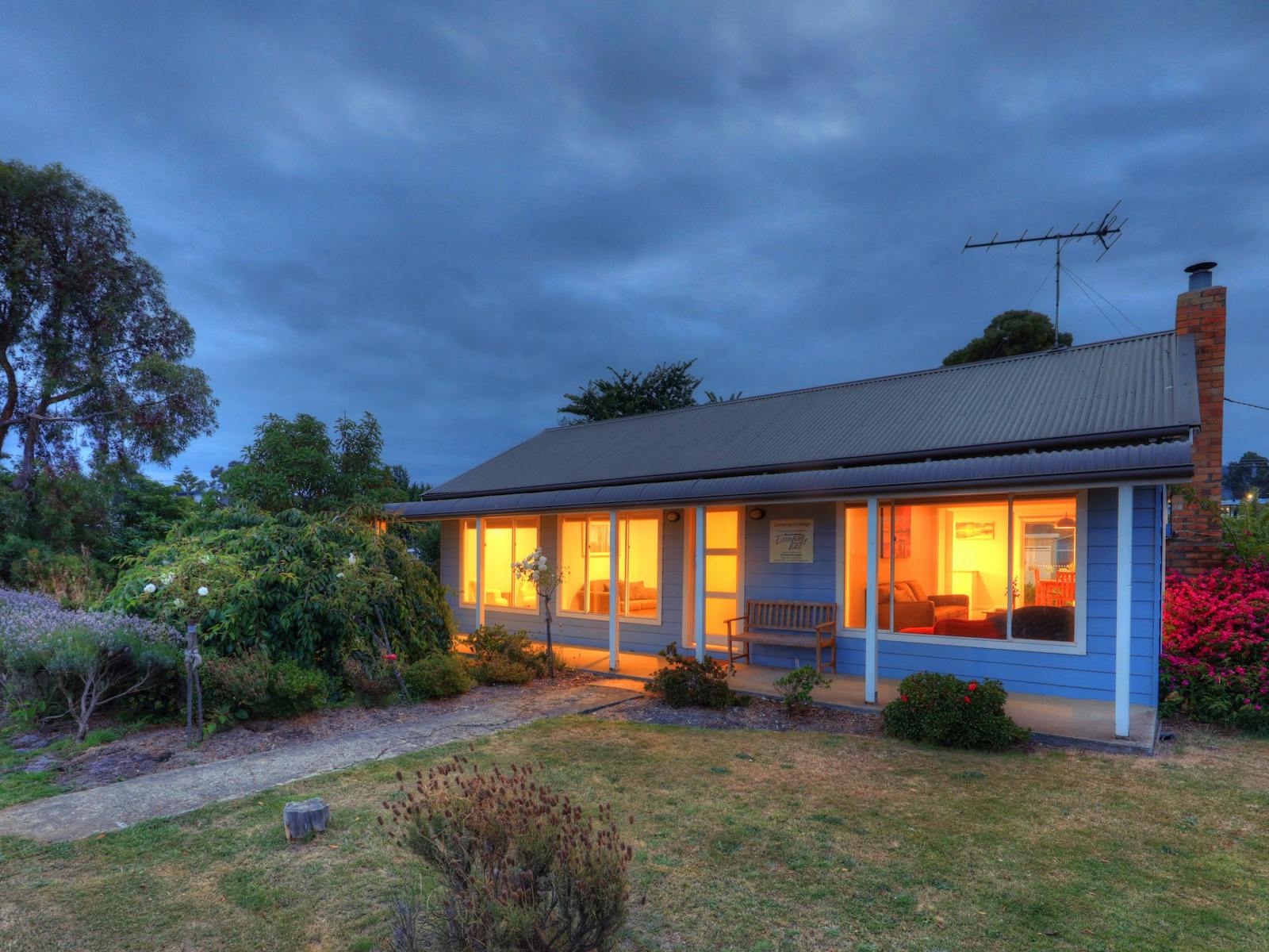 Driftwood Cottages essentially tas