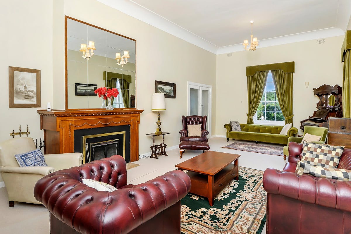 Beautiful Historic Home on 4 acres - Normanville  Lounge View